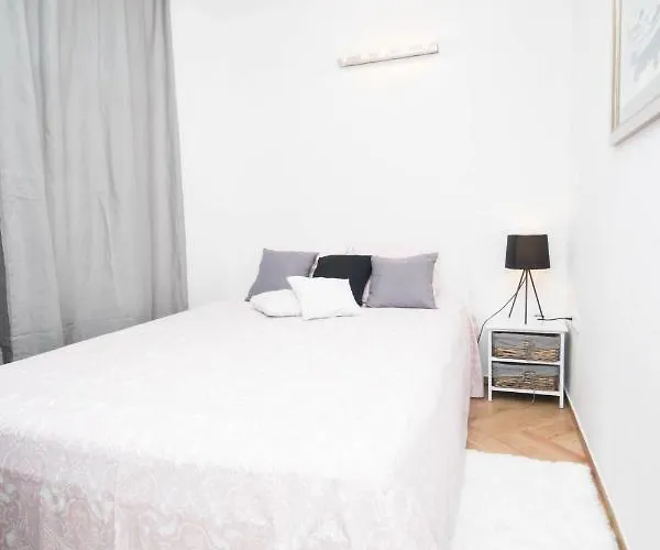 Lola's アパート スプリト